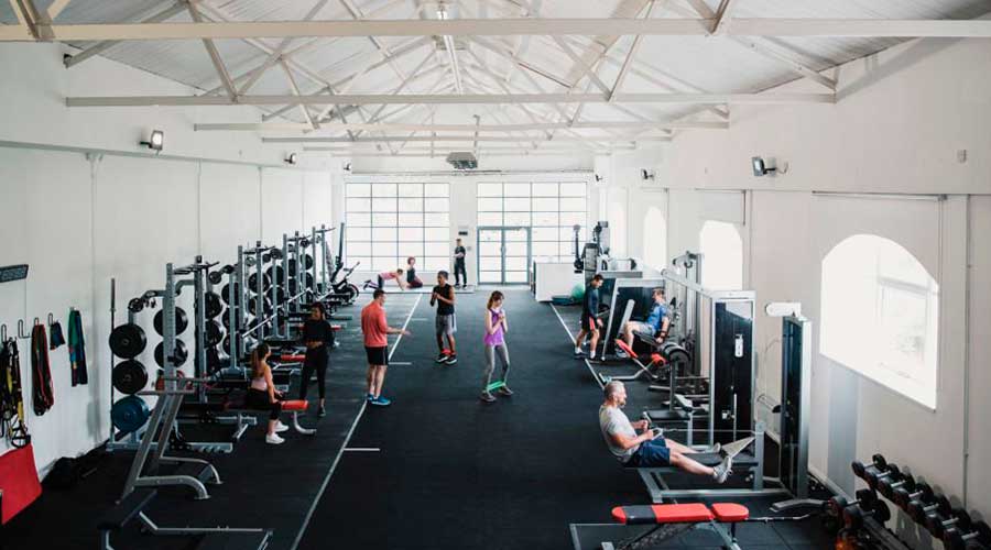Crossfit Cluster: ¿Qué es y cómo hacerlo?