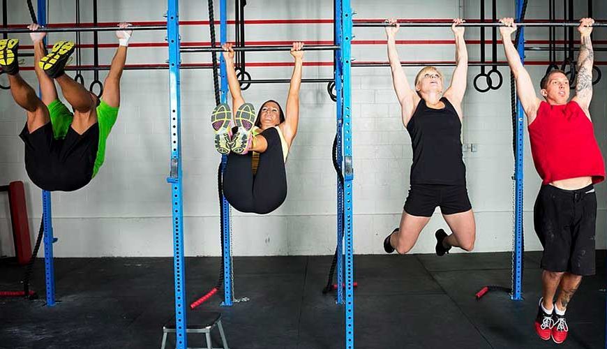 Toes to bar crossfit