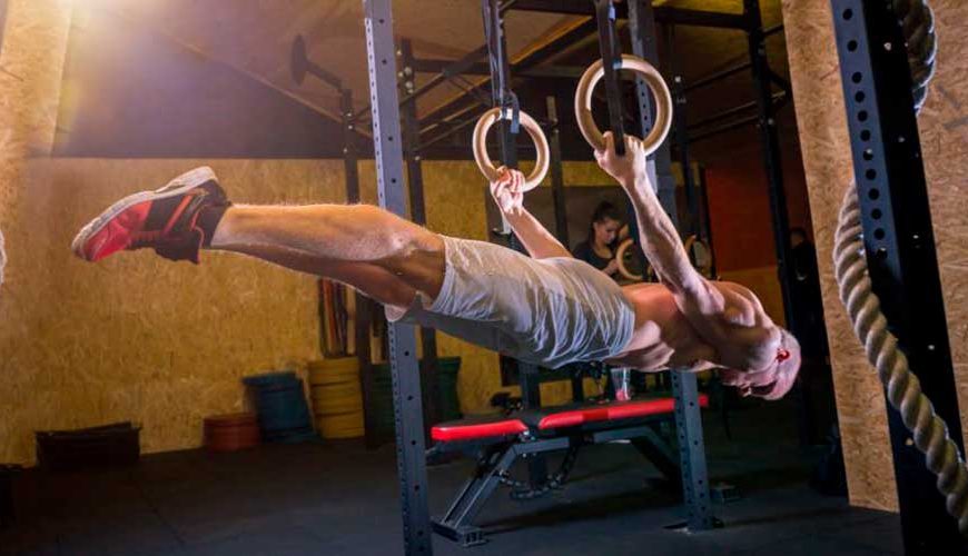 Ring dips o fondos en anillas